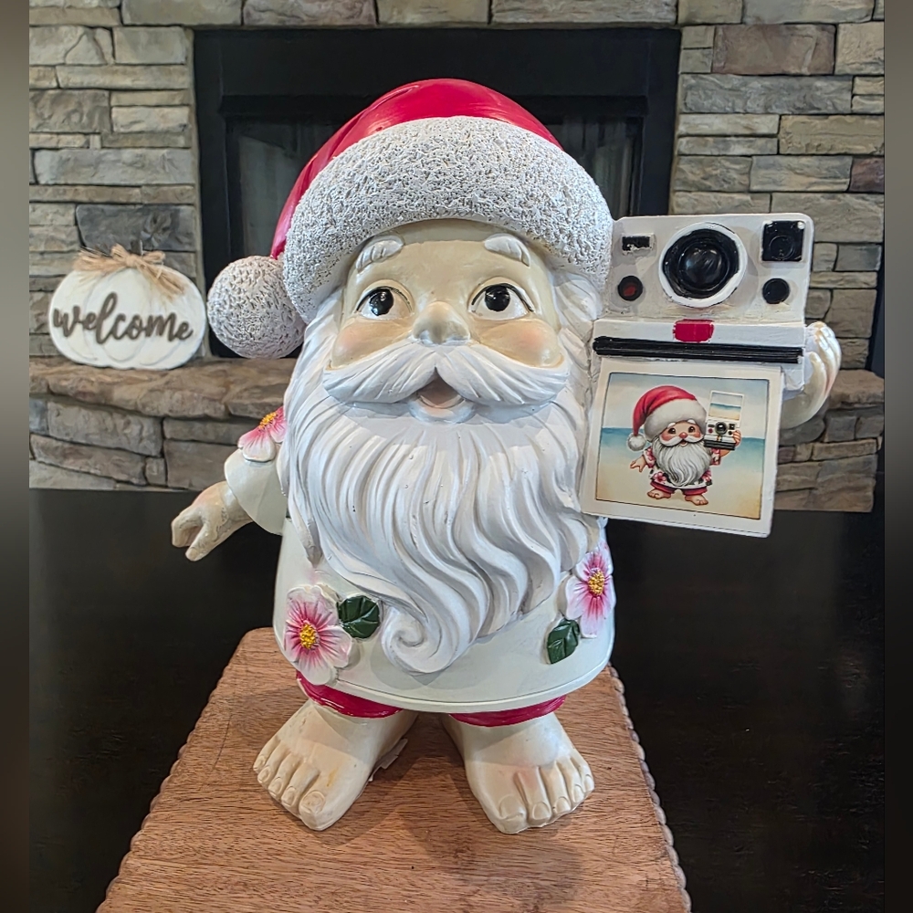 TOO Cute Beachy Santa-NWT